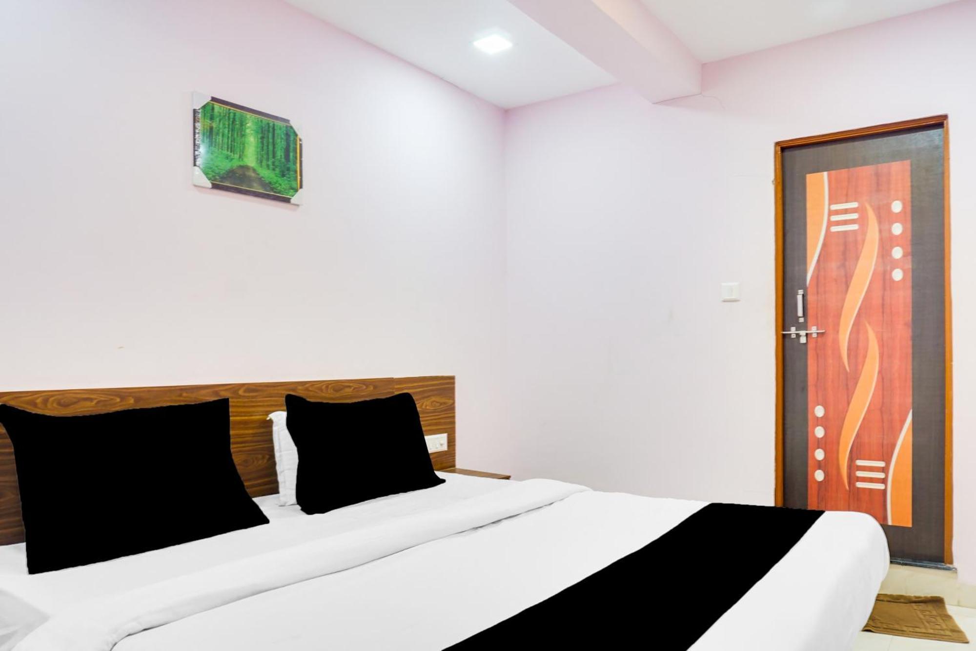 Super Collection O Chandan Nagar Kharadi Formerly Kharadi Inn 푸네 외부 사진
